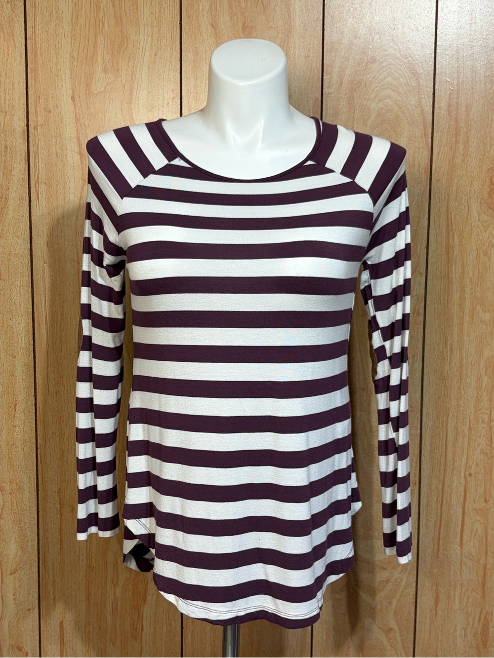 Zenana Premium Striped Long Sleeve Crewneck Top - Plum & White SZ - M